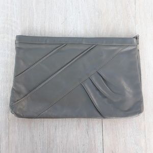 Toni leather 80's vintage clutch